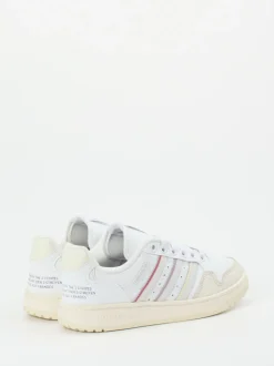 Adidas – Sneaker aus Synthetik in Weiß Pastell