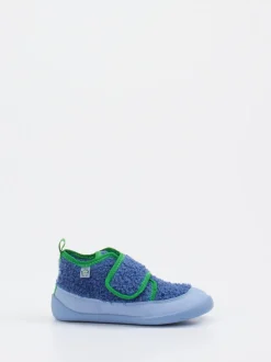 Affenzahn – Hausschuh aus flauschigem Textil blau