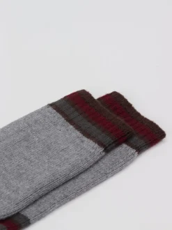 Alto Milano – Freizeitsocken aus Wolle mit Streifenmuster