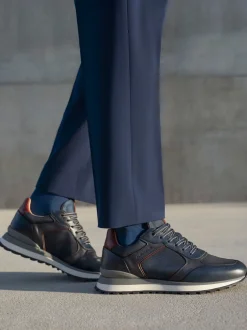Ambitious – Retro-Sneaker aus Kalbleder und Mesh dunkelblau