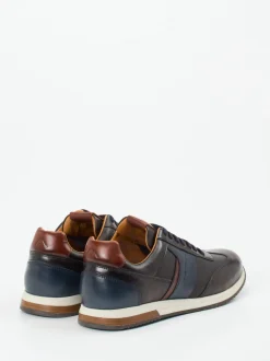 Ambitious – Sneaker aus Kalbleder in Dunkelbraun