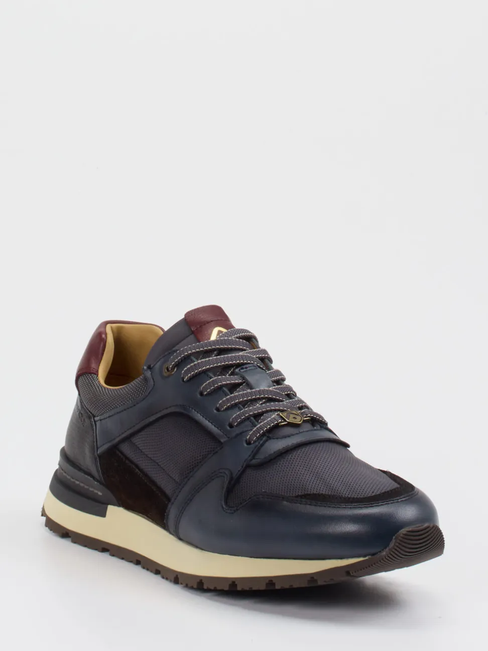 Ambitious – Sneaker aus Kalbleder in Dunkelblau