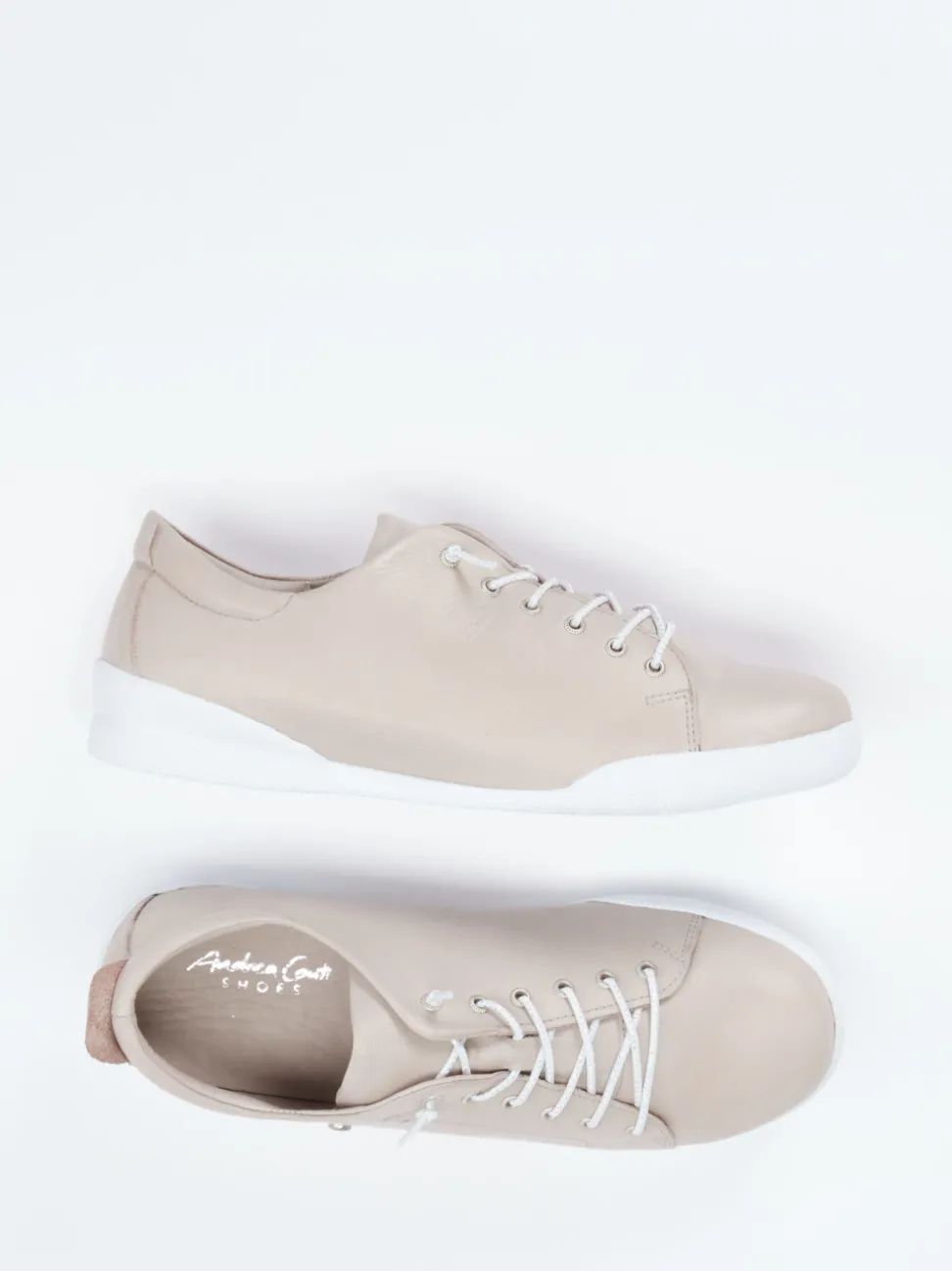 Andrea Conti – Sneaker aus Kalbleder in Beige