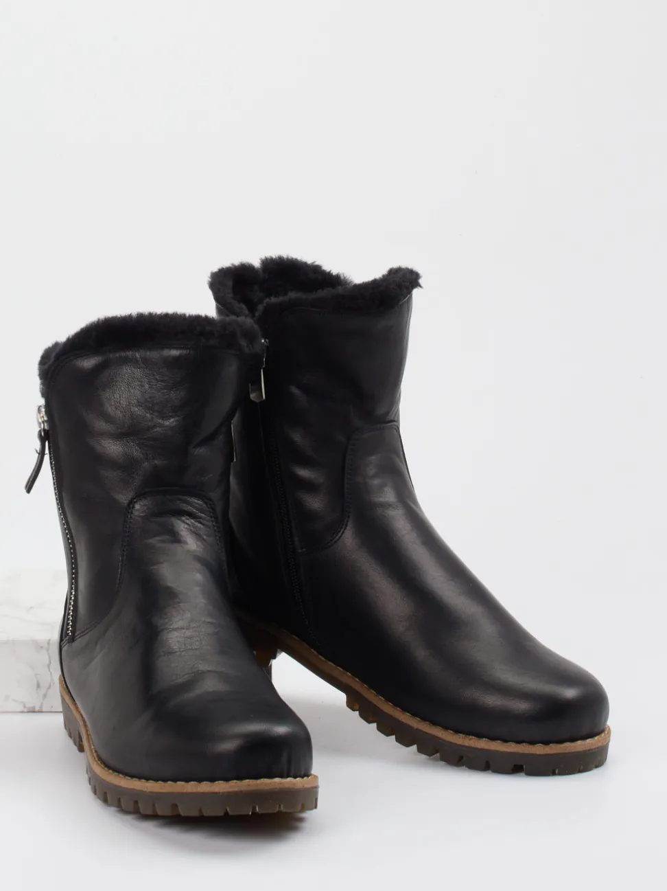 Andrea Conti – Stiefeletten aus Kalbleder schwarz