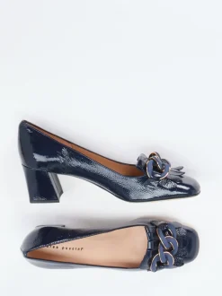 Andrea Puccini – Blockabsatz-Pumps aus Lackleder Dunkelblau