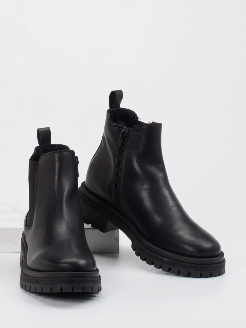 Andrea Puccini – Chelsea Boots aus Kalbleder schwarz