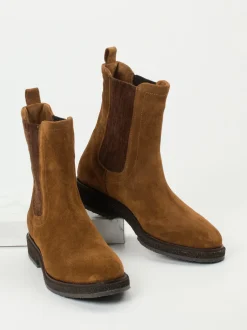 Andrea Puccini – Chelsea Boots aus Veloursleder cognac
