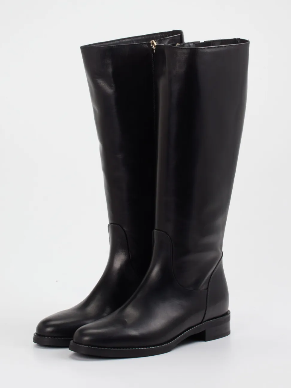 Andrea Puccini – Kniehohe Stiefel aus Kalbleder schwarz