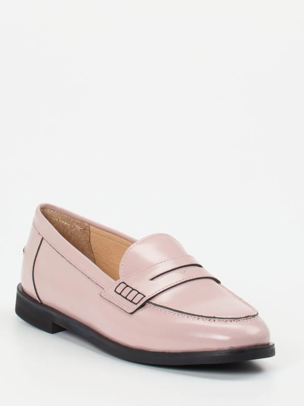 Andrea Puccini – Loafer aus Hochglanzleder in Rosa