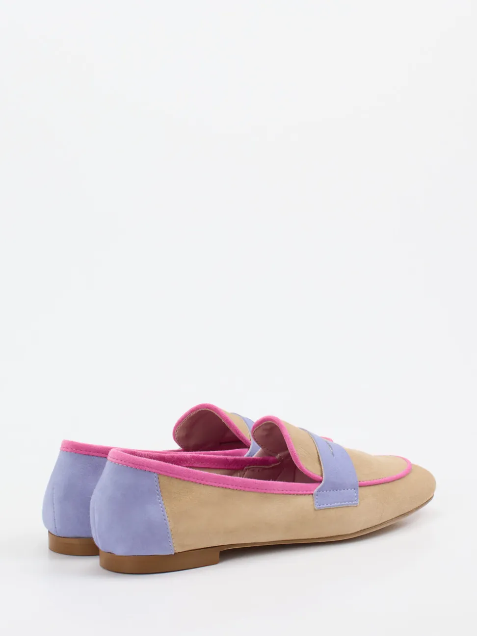 Andrea Puccini – Loafer aus Veloursleder in Beigebraun