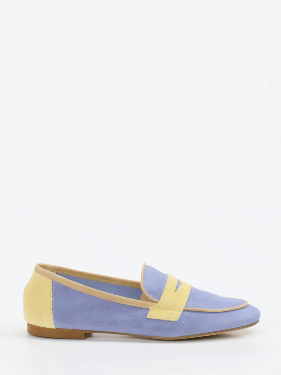 Andrea Puccini – Loafer aus Veloursleder Lavendelblau
