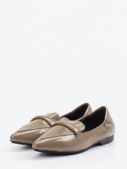 Andrea Puccini – Loafer aus Lackleder in Taupe