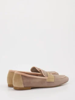 Andrea Puccini – Loafer aus Veloursleder in Taupe