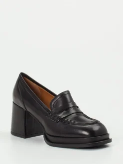 Andrea Puccini – Loafer aus glänzendem Lammleder Schwarz