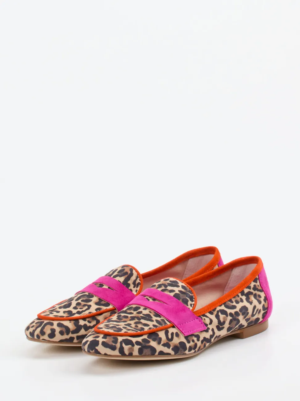 Andrea Puccini – Loafer aus Veloursleder mit Leoprint