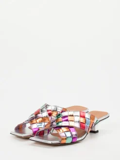 Andrea Puccini – Mules aus Metallicleder mit Flechtstruktur