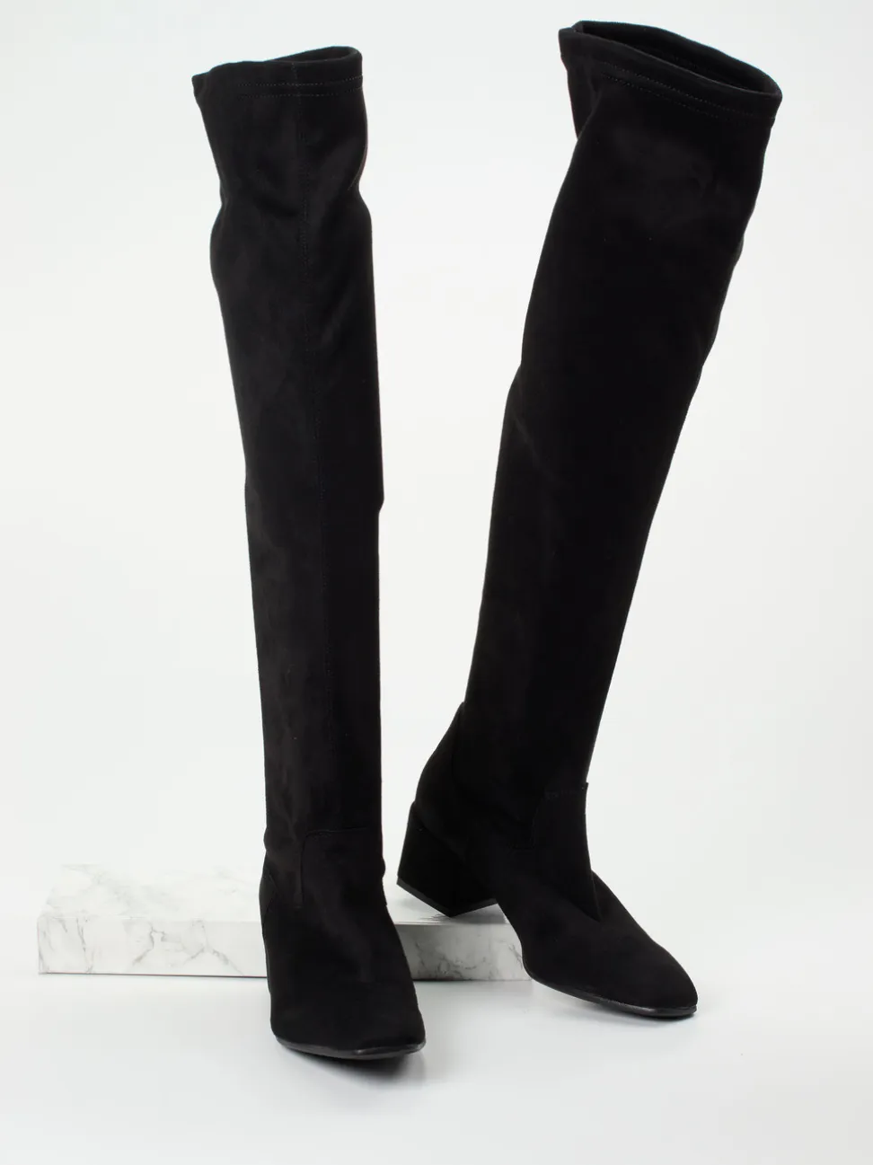 Andrea Puccini – Overknee-Stiefel aus Stretch Veloursoptik