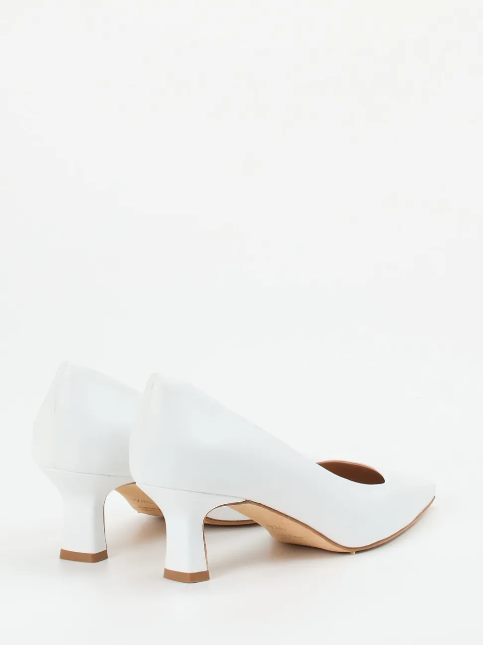 Andrea Puccini – Pumps aus Ziegenleder weiß