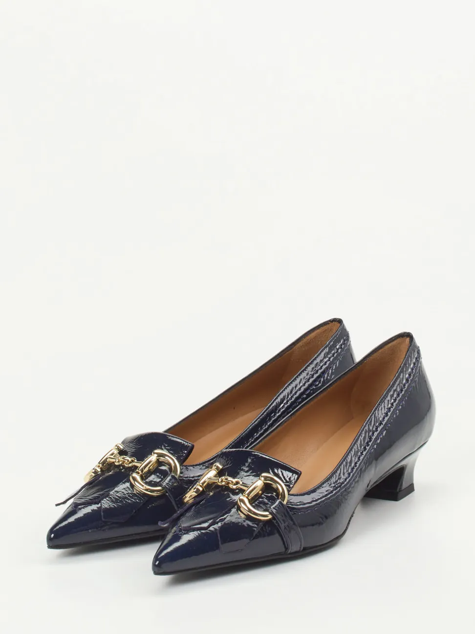 Andrea Puccini – Pumps aus Lackleder in Dunkelblau