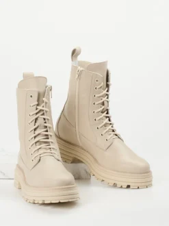 Andrea Puccini – Schnürboots aus Kalbleder Beige
