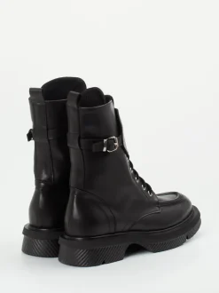 Andrea Puccini – Schnürboots aus Kalbleder Schwarz