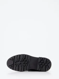 Andrea Puccini – Schnürschuh aus Lackleder Schwarz