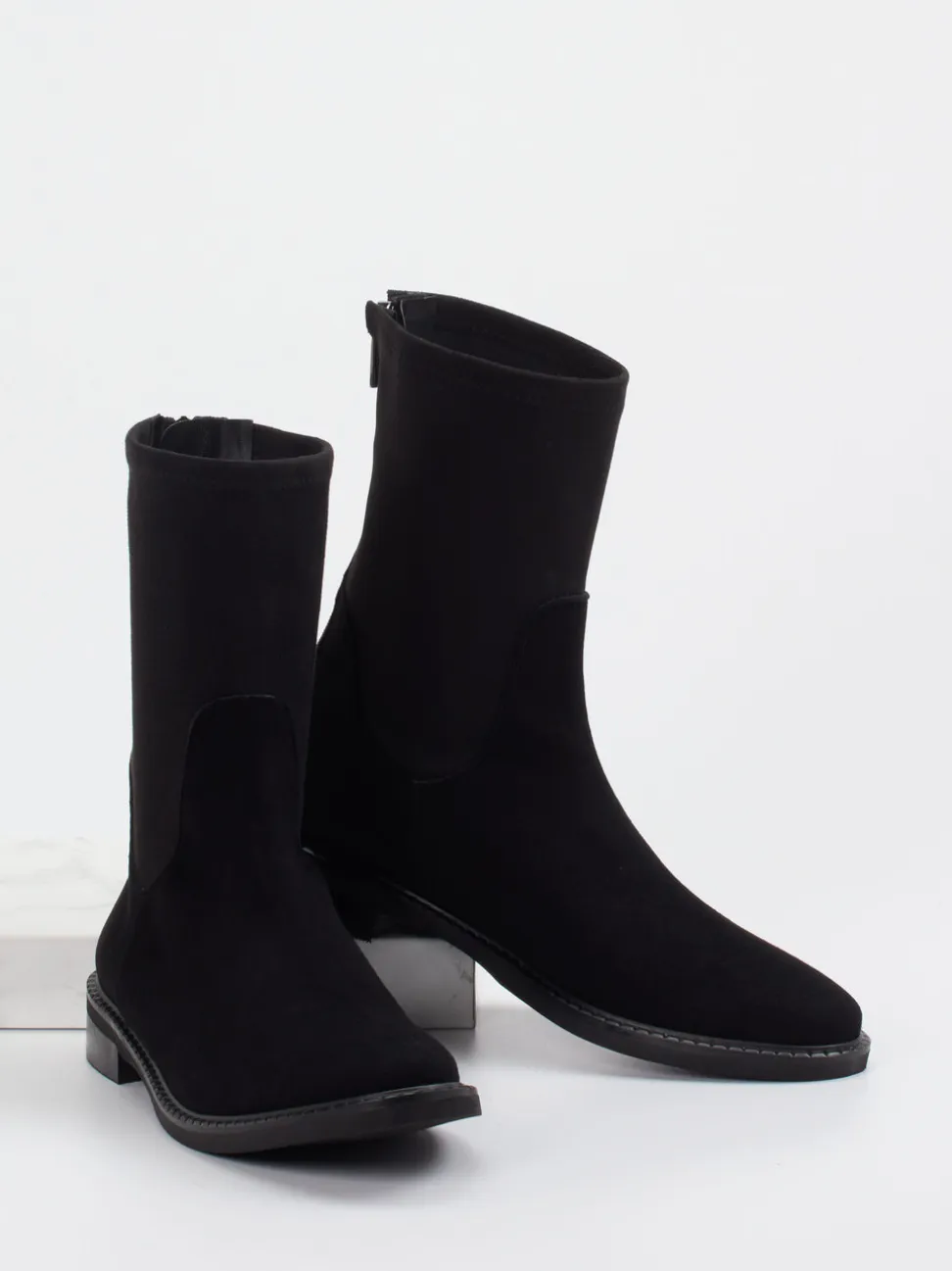 Andrea Puccini – Stiefelette aus Veloursleder schwarz