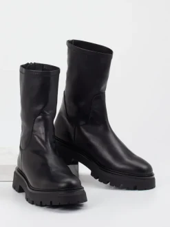 Andrea Puccini – Stiefeletten aus Lammleder Schwarz