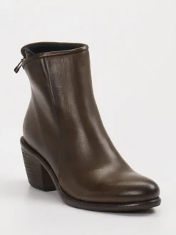 Andrea Puccini – Stiefelette aus Leder in Dunkelbraun