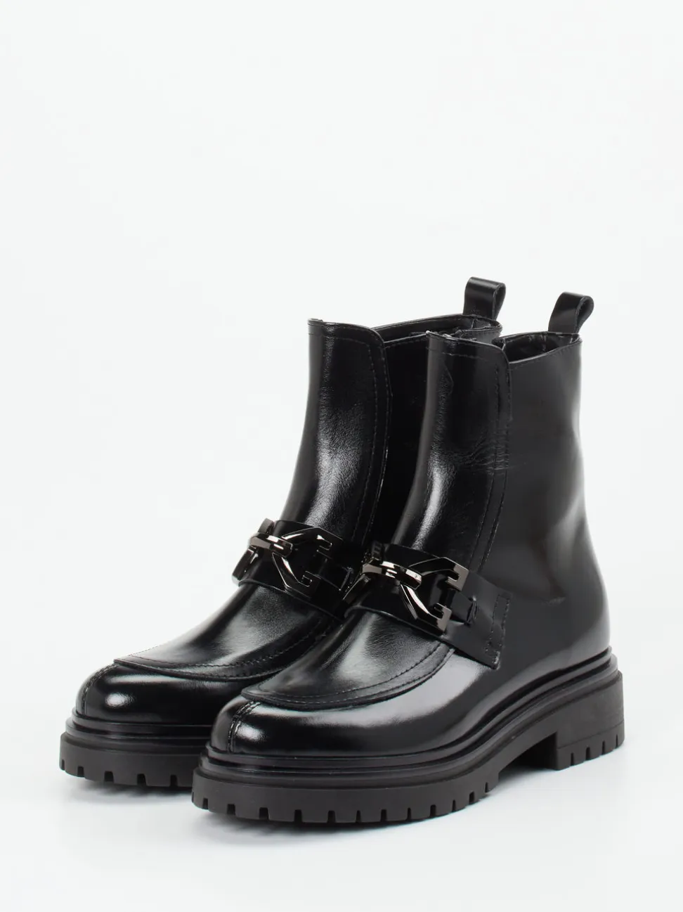 Andrea Puccini – Stiefelette aus Hochglanzleder schwarz