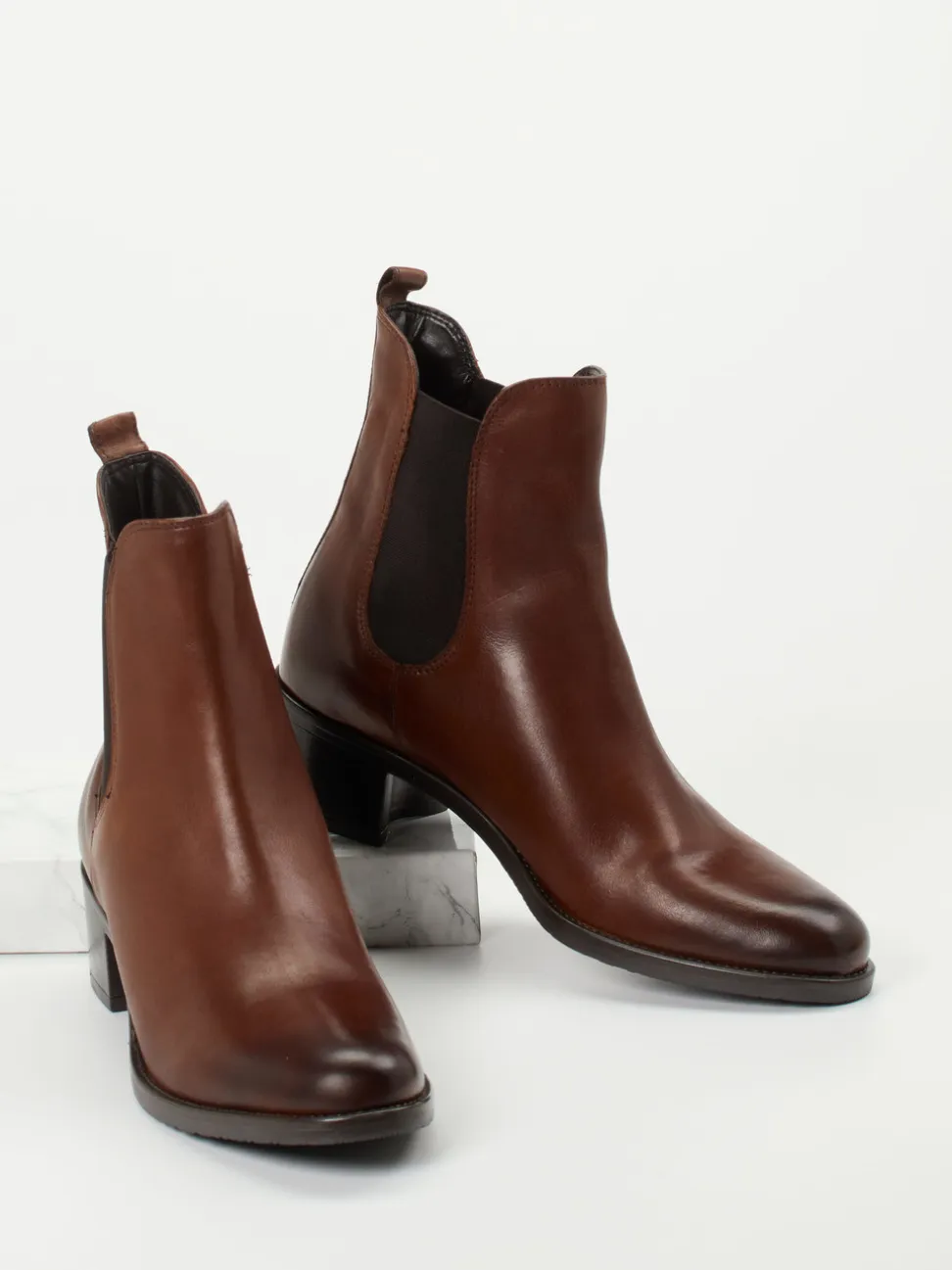 Andrea Sabatini – Chelsea Boots aus Kalbleder braun
