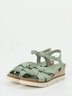 Andrea Sabatini – Keilsandalette aus Lammleder salbeigrün