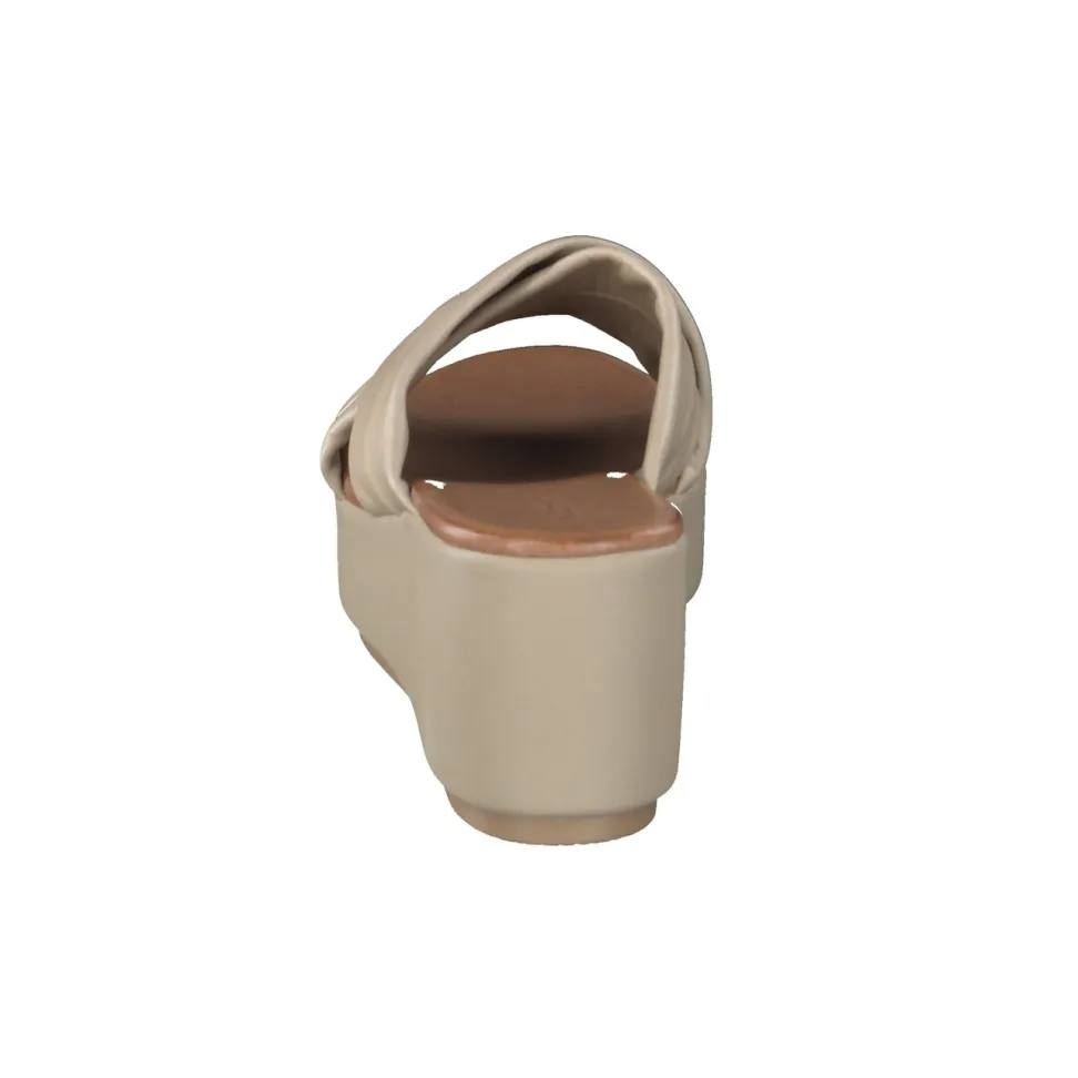 Andrea Sabatini – Plateau-Pantolette aus Kalbleder Beige