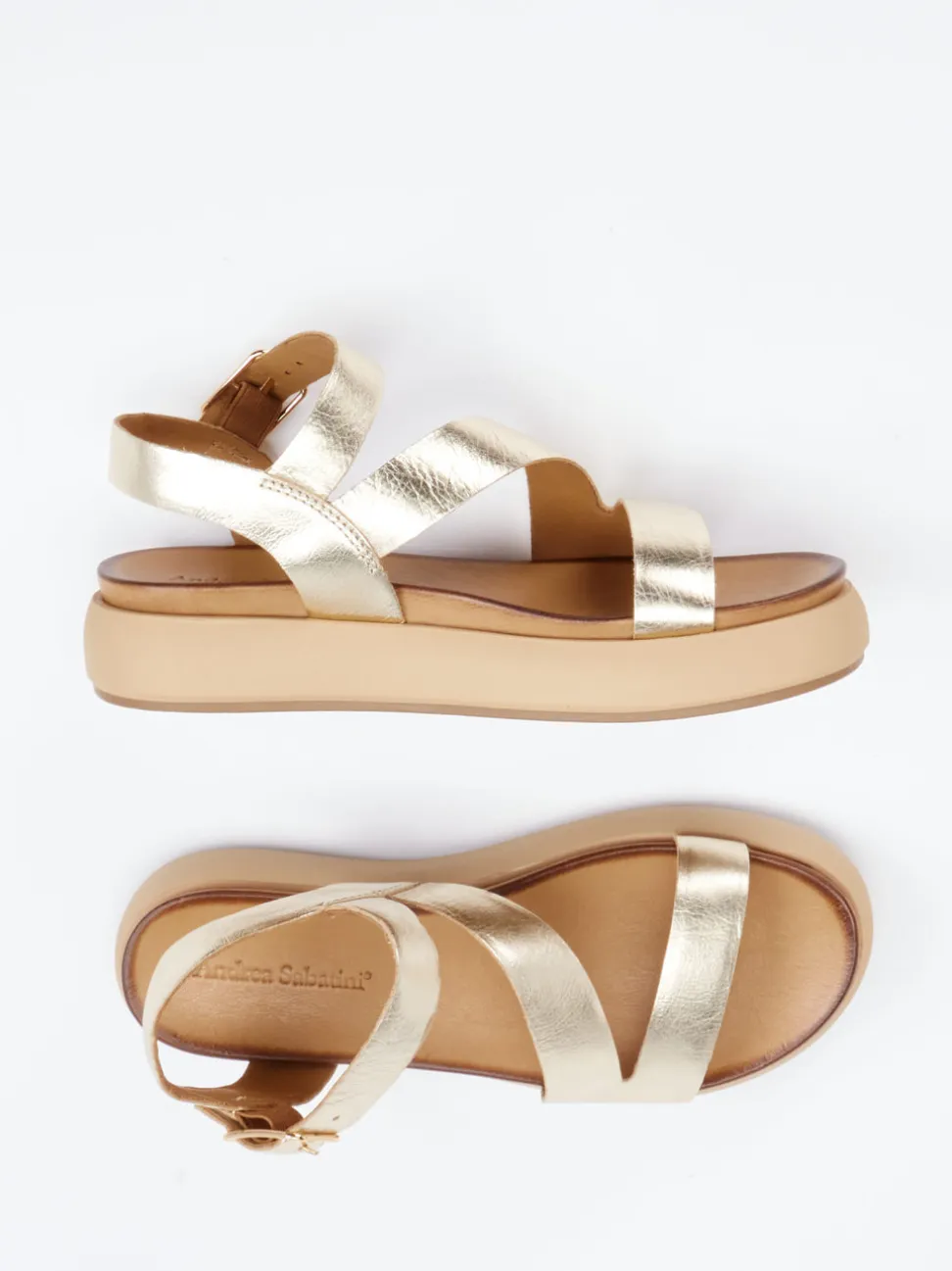 Andrea Sabatini – Plateausandalen aus Kalbleder Gold