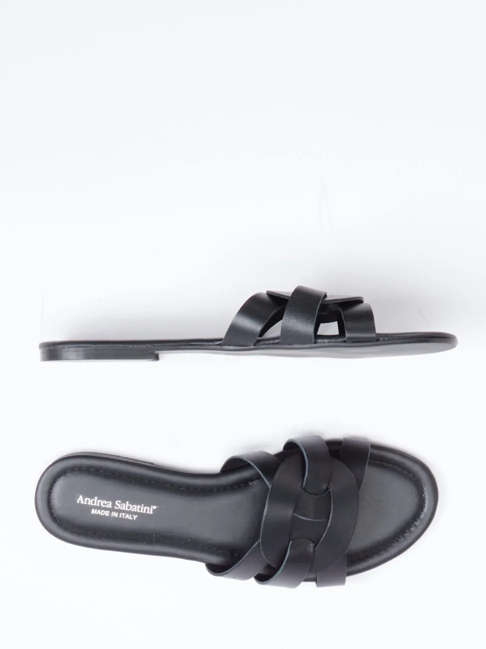 Andrea Sabatini – Slides aus Kalbleder in Schwarz