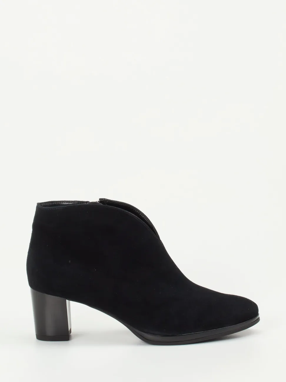 Ara – Ankle Boots aus Veloursleder Schwarz