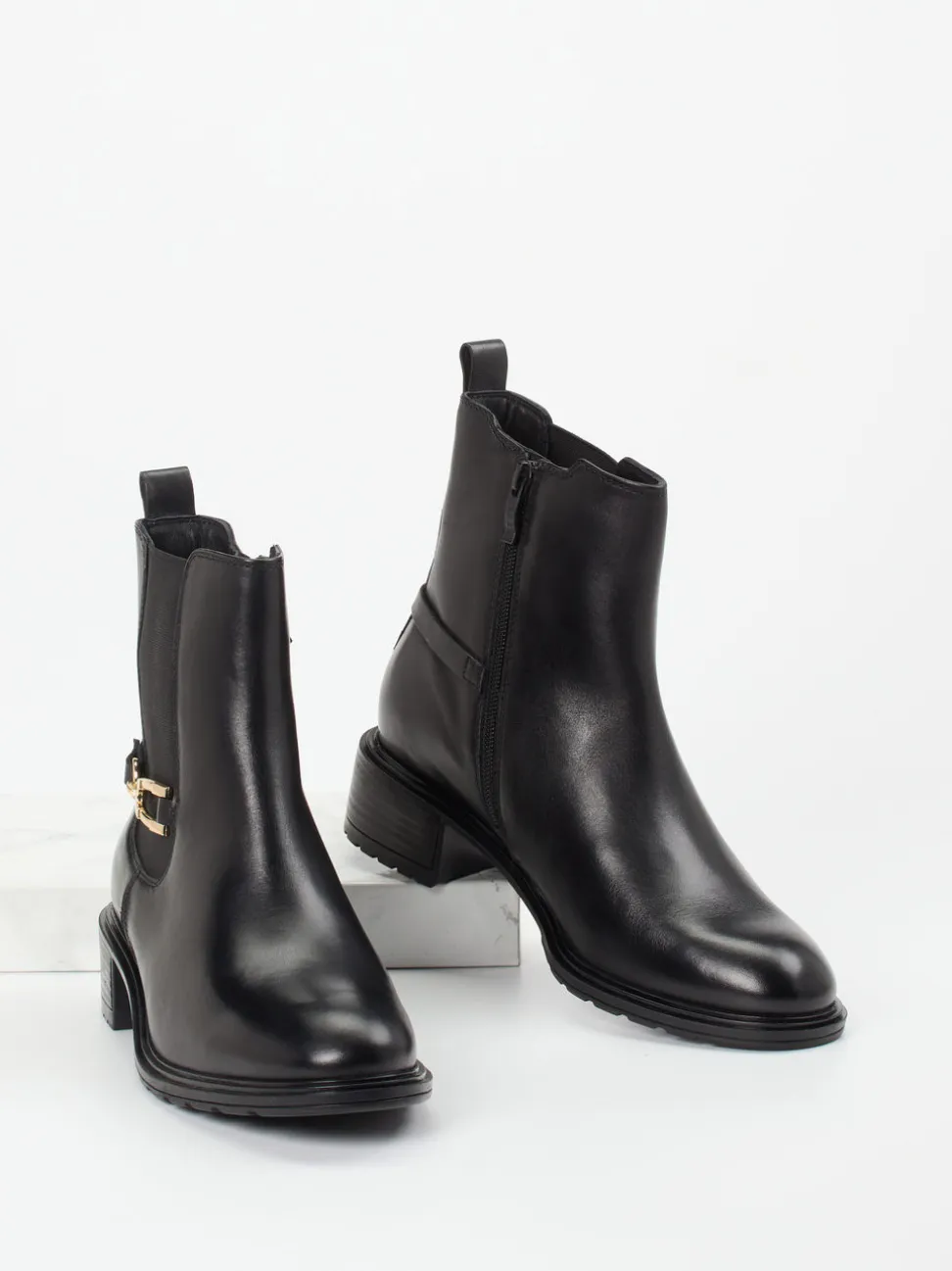 Ara – Chelsea-Stiefelette aus Kalbleder Schwarz