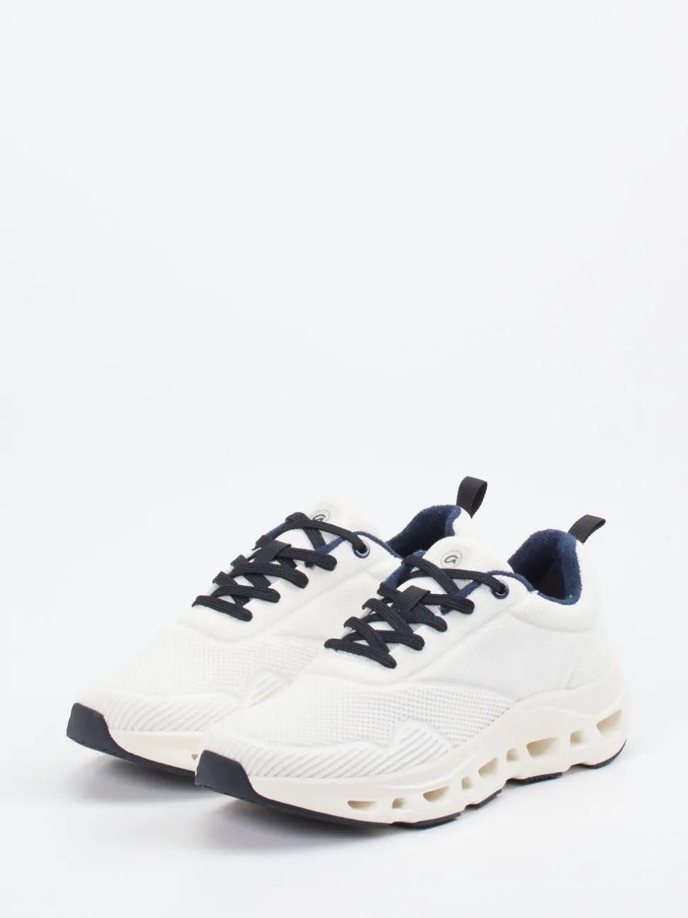 Ara – Chunky Sneaker aus Textil in Offwhite