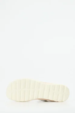 Ara – Komfortsandale aus geprägtem Leder beige