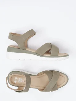 Ara – Komfortsandalen aus Veloursleder grün
