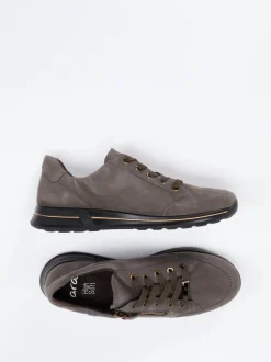 Ara – Komfort-Sneaker aus Veloursleder in Taupe