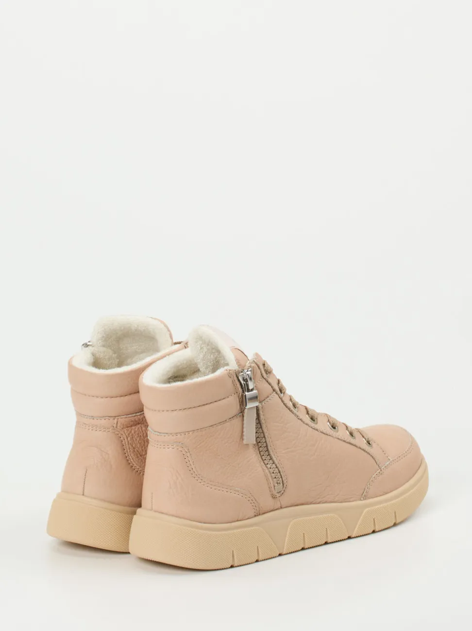 Ara – Schnürboots aus Kalbleder beige