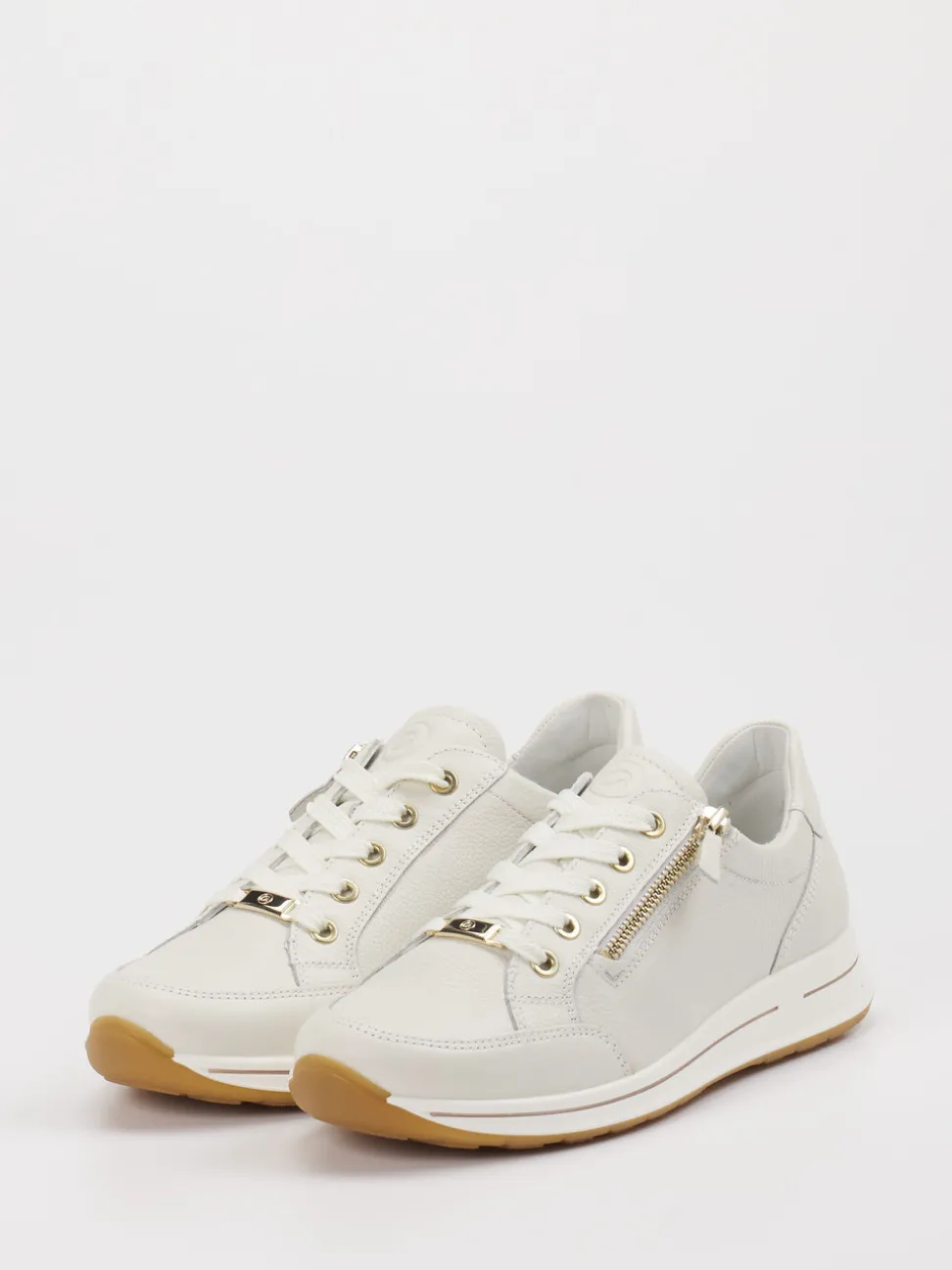 Ara – Sneaker aus Kalbleder in Offwhite