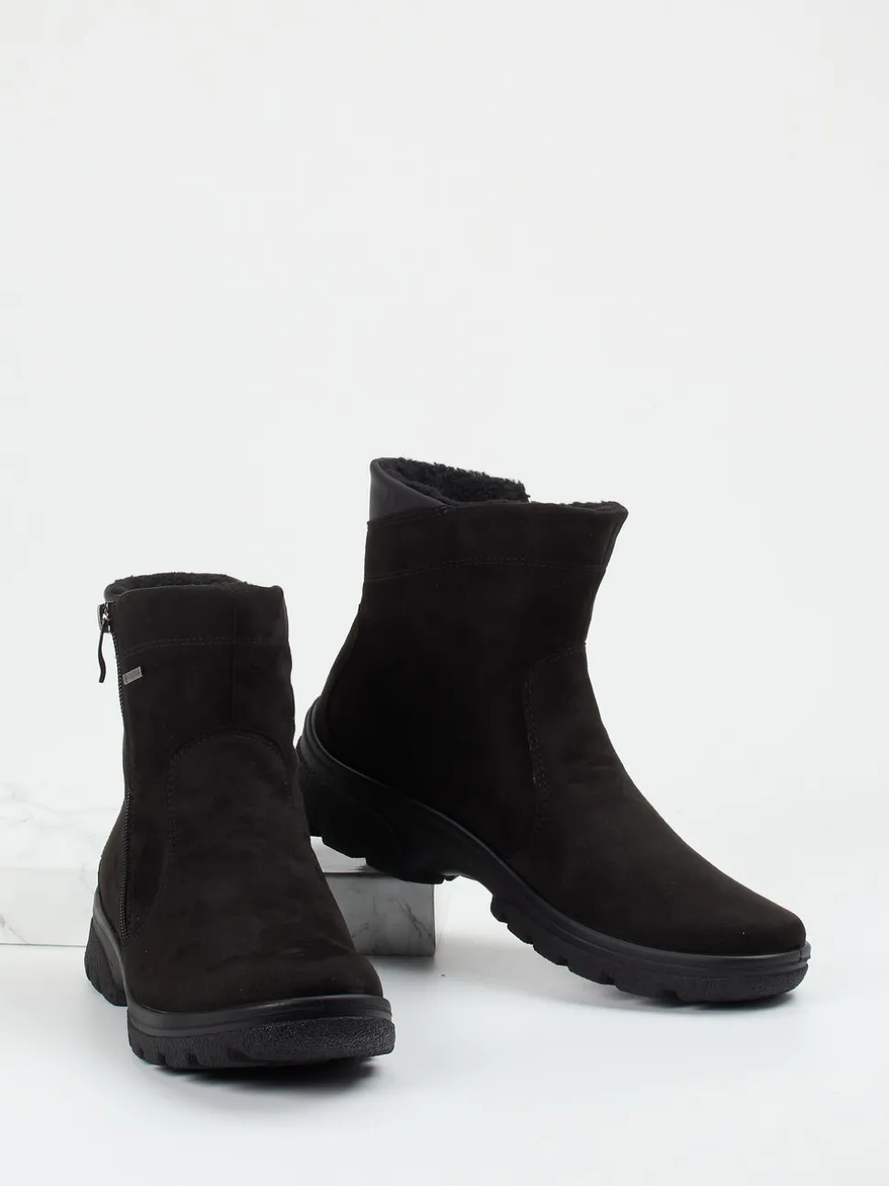Ara – Winterstiefelette aus Veloursleder Schwarz