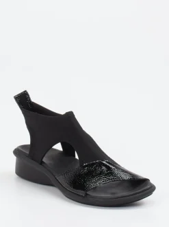 Arche – Komfortsandalen aus Stretch mit Lackdetail