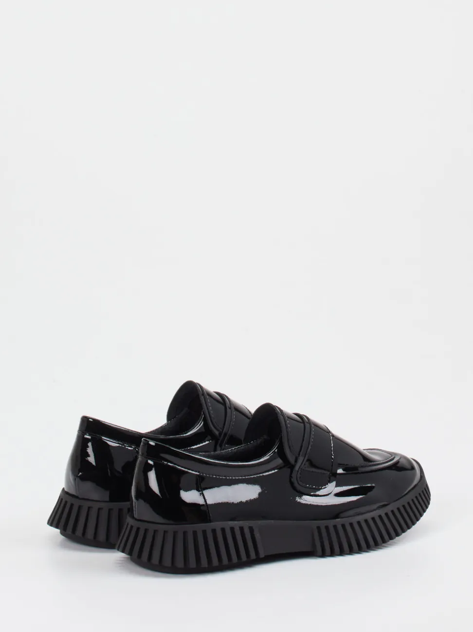 Arche – Loafer aus Lackleder in Schwarz