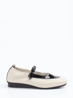 Arche – Mary Jane Ballerinas aus Nubukleder cremeweiß