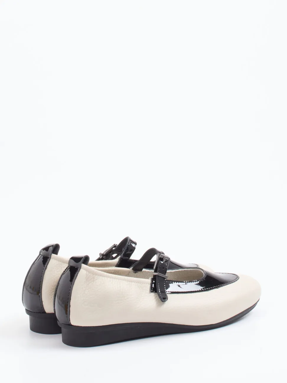 Arche – Mary Jane Ballerinas aus Nubukleder cremeweiß