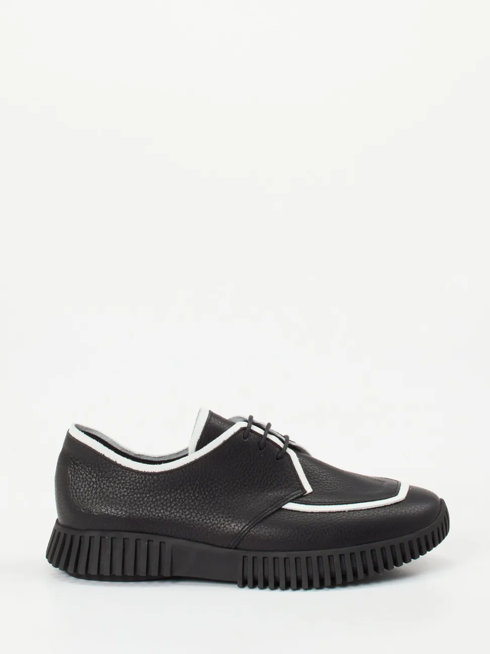 Arche – Schnürschuhe aus Kalbleder Schwarz-Weiß
