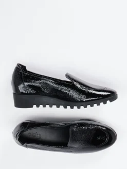 Arche – Slipper aus Lackleder in Schwarz